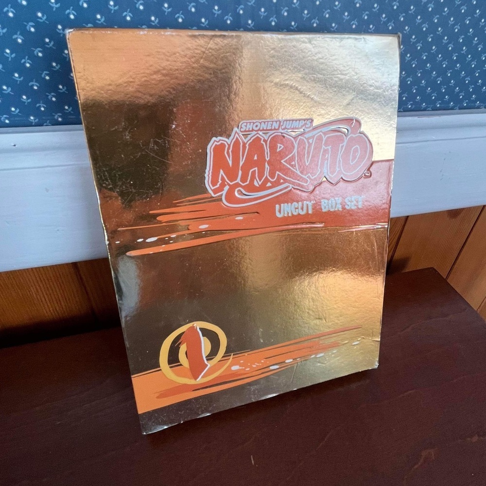 Naruto Uncut Shonen Jumps Gold Box Set #1